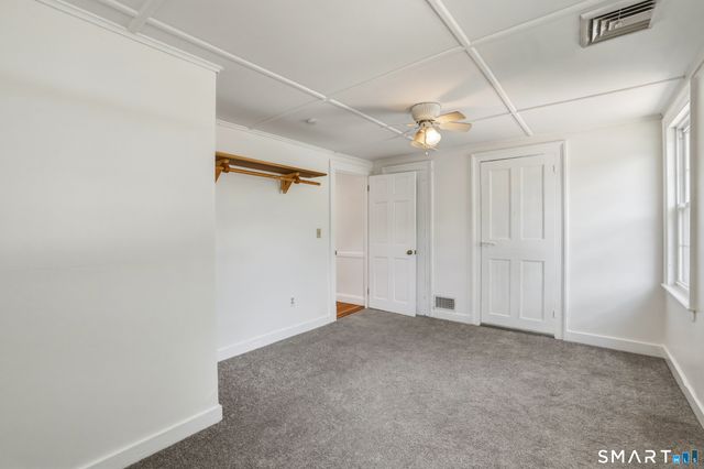 945 Glastonbury Turnpike 2, Portland, CT 06480