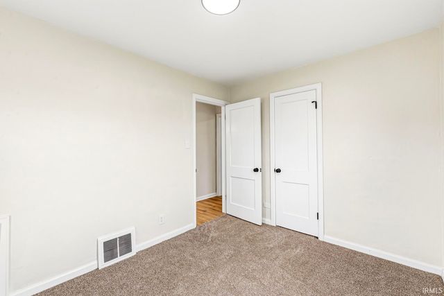 19819 Ruth Avenue, South Bend, IN 46614