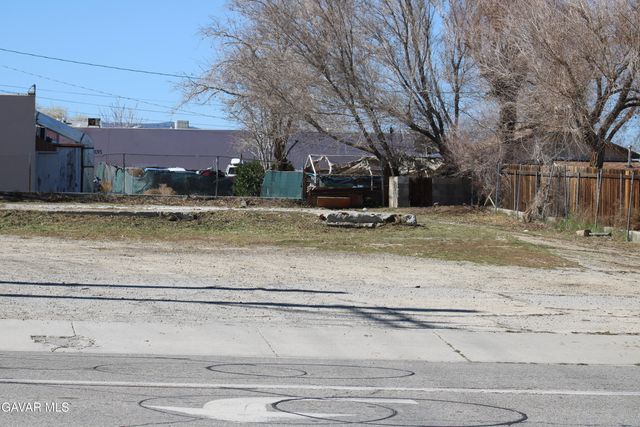 82nd St East & Pearblossom Highway, Littlerock, CA 93543