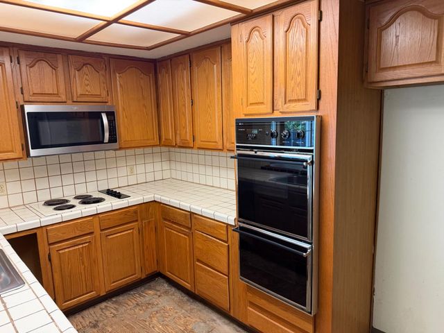 14041 Druid Ln, Pine Grove, CA 95665
