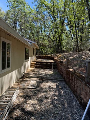 14041 Druid Ln, Pine Grove, CA 95665