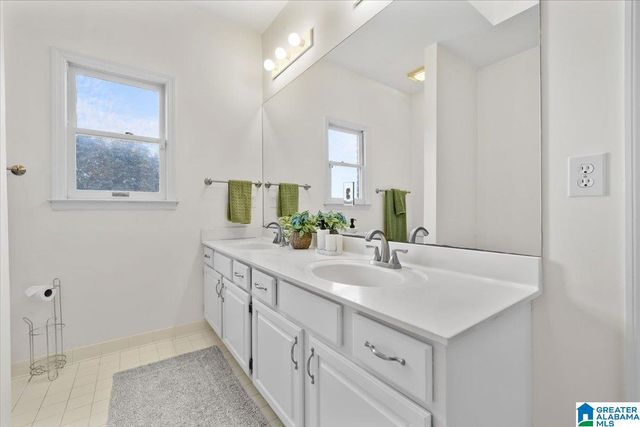 705 ROCKFORD CIRCLE, Birmingham, AL 35209