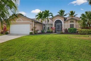 1206 SW 1st PL, Cape Coral, FL 33991