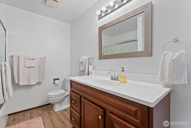 4306 Brookdale Road E, Tacoma, WA 98446