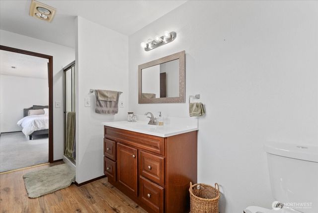 4306 Brookdale Road E, Tacoma, WA 98446