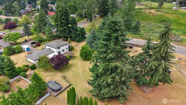 4306 Brookdale Road E, Tacoma, WA 98446