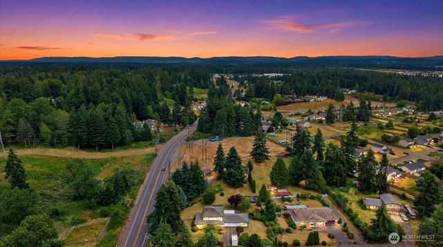 4306 Brookdale Road E, Tacoma, WA 98446