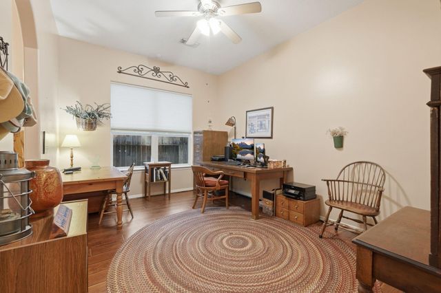 4806 Kings Way, Houston, TX 77069