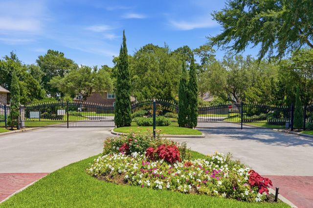 4806 Kings Way, Houston, TX 77069