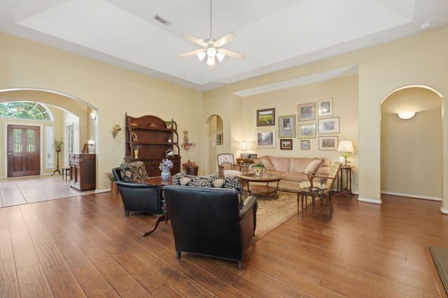 4806 Kings Way, Houston, TX 77069