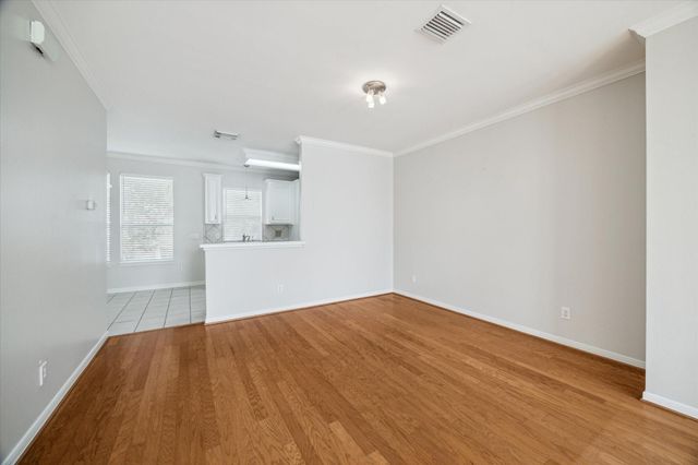 1639 Sutton Street, Houston, TX 77006