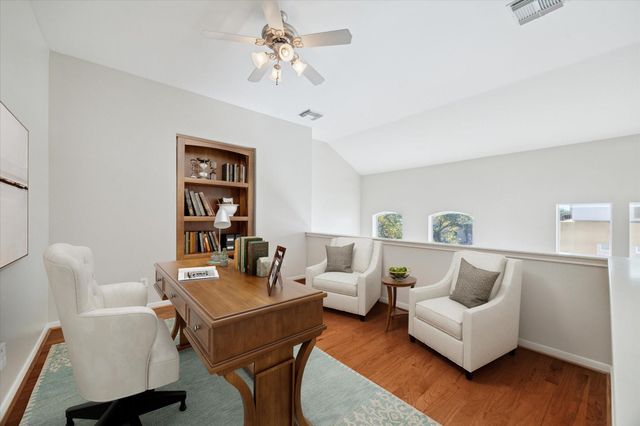 1639 Sutton Street, Houston, TX 77006