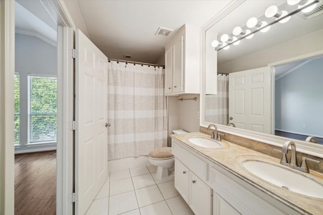 1639 Sutton Street, Houston, TX 77006