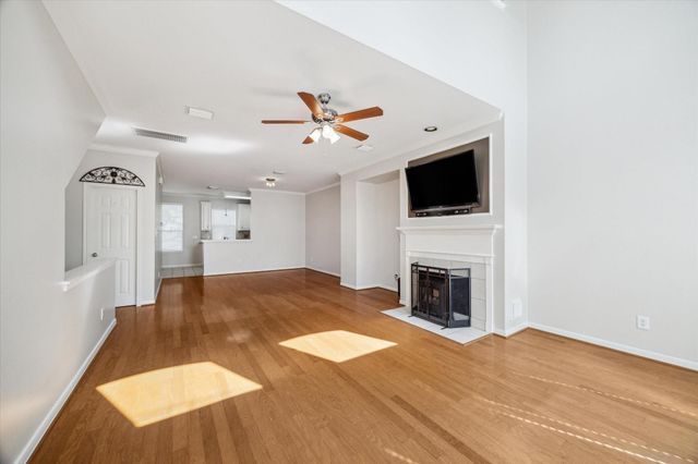 1639 Sutton Street, Houston, TX 77006