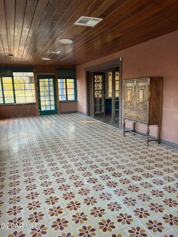 7017 McNutt Road, Anthony, NM 88021