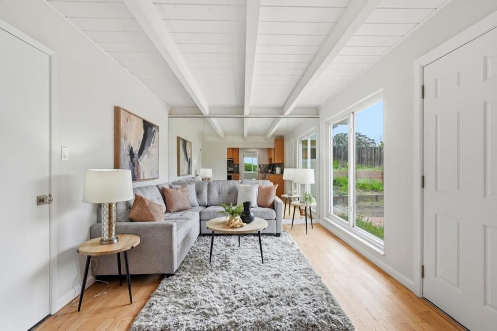Image 12 of property listing at 2140 Espanola Drive, San Pablo, CA 94806