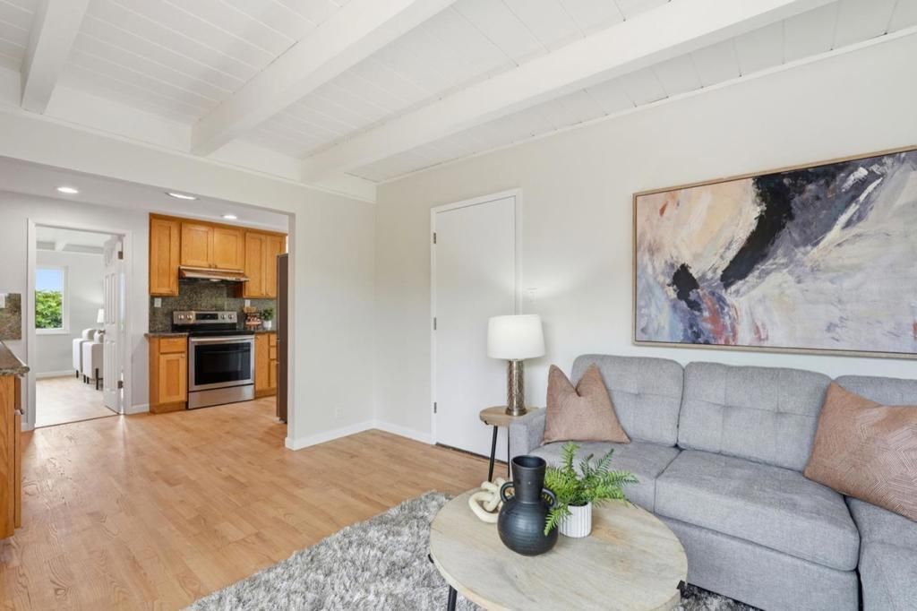 Image 15 of property listing at 2140 Espanola Drive, San Pablo, CA 94806
