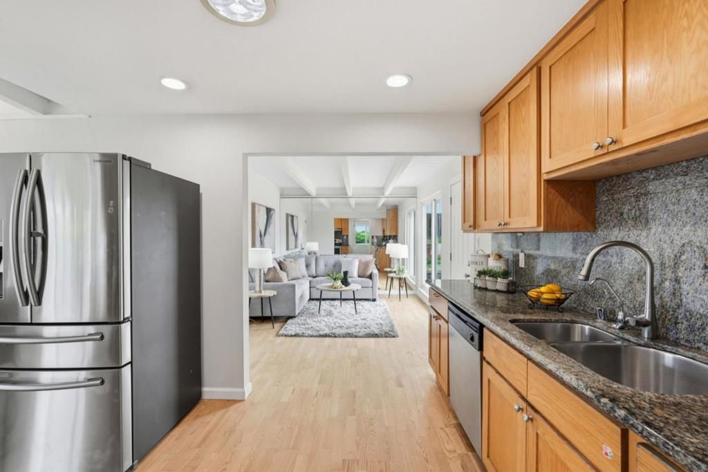 Image 16 of property listing at 2140 Espanola Drive, San Pablo, CA 94806