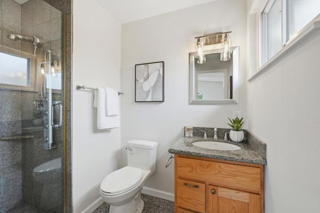 Image 31 of property listing at 2140 Espanola Drive, San Pablo, CA 94806