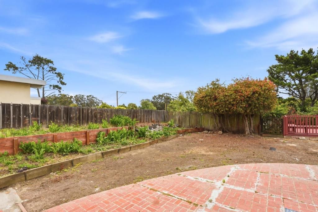 Image 32 of property listing at 2140 Espanola Drive, San Pablo, CA 94806