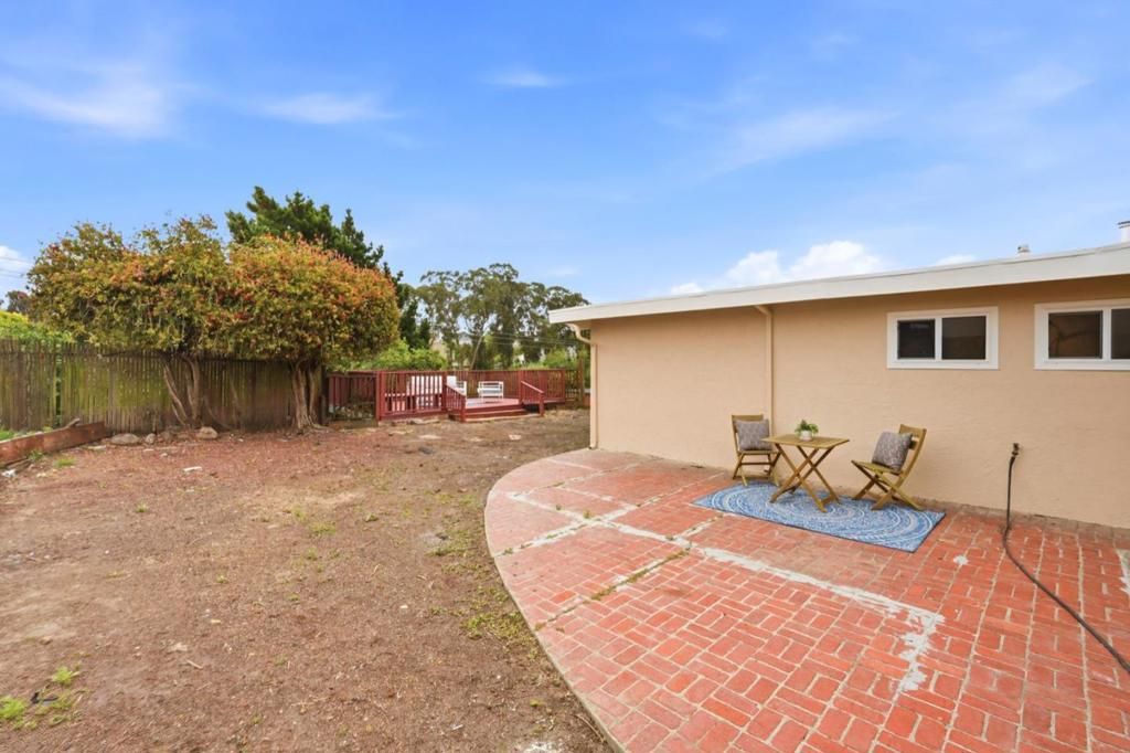 Image 33 of property listing at 2140 Espanola Drive, San Pablo, CA 94806