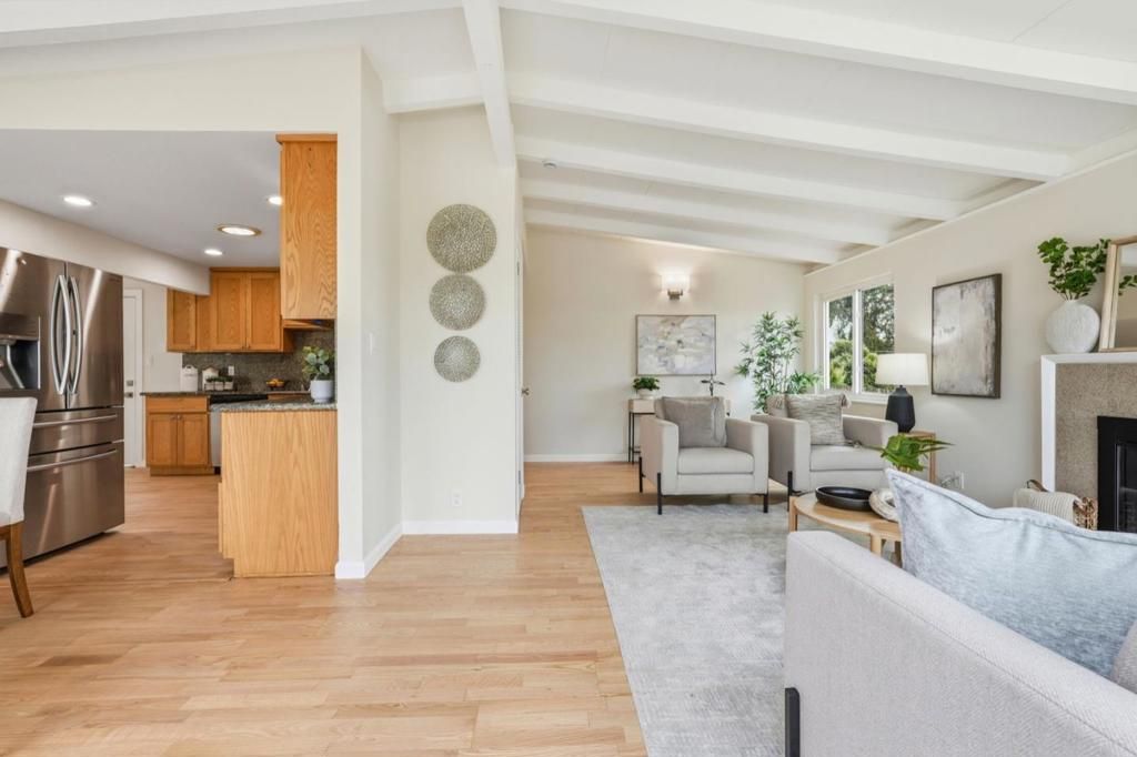 Image 9 of property listing at 2140 Espanola Drive, San Pablo, CA 94806