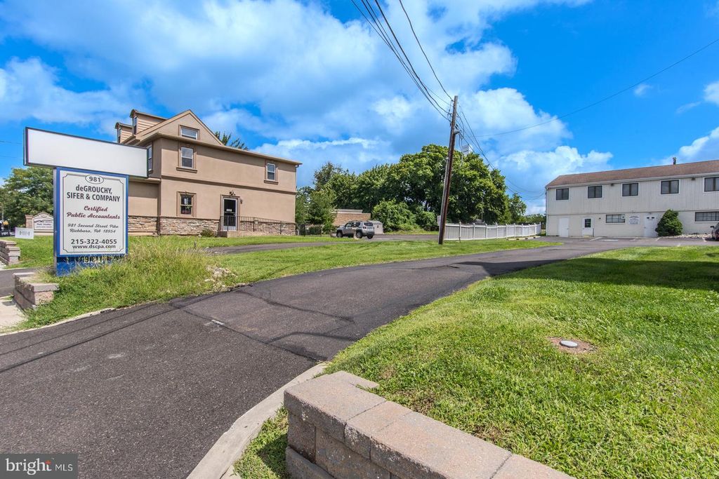 981 SECOND STREET PIKE #2, RICHBORO, PA 18954 — photo 3