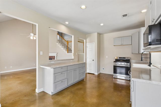 5376 Lake Chelen Drive, Fort Worth, TX 76137