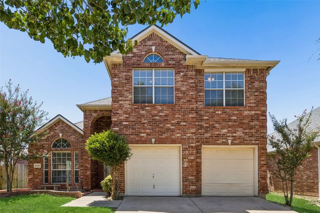 5376 Lake Chelen Drive, Fort Worth, TX 76137