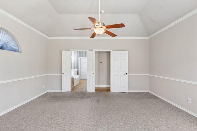 5376 Lake Chelen Drive, Fort Worth, TX 76137