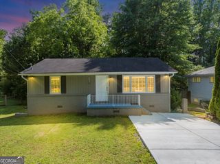 1677 Wayland Circle NE, Brookhaven, GA 30319