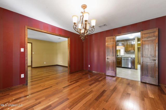 1410 Bay Ridge Drive, Gautier, MS 39553