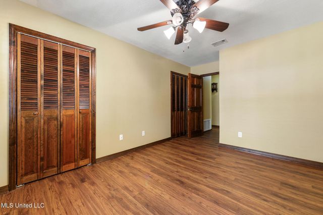 1410 Bay Ridge Drive, Gautier, MS 39553