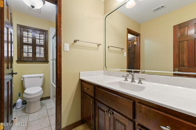 1410 Bay Ridge Drive, Gautier, MS 39553