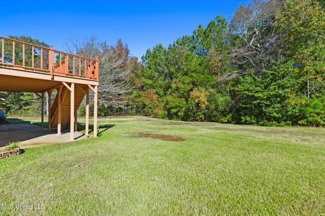 1410 Bay Ridge Drive, Gautier, MS 39553