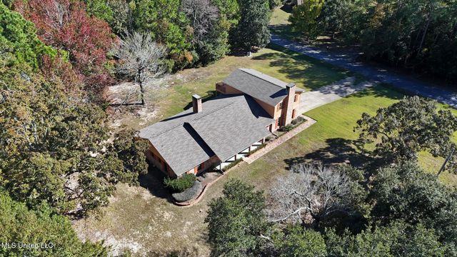 1410 Bay Ridge Drive, Gautier, MS 39553