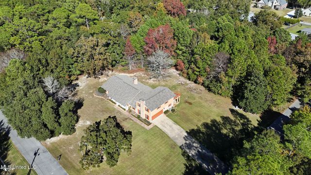 1410 Bay Ridge Drive, Gautier, MS 39553