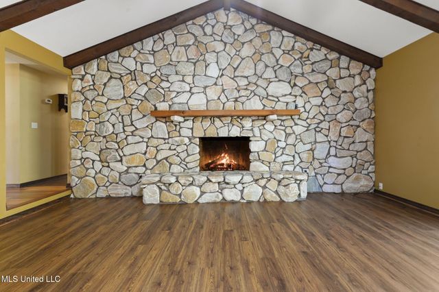 1410 Bay Ridge Drive, Gautier, MS 39553