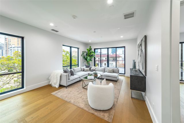 3601 Routh Street 4C, Dallas, TX 75219