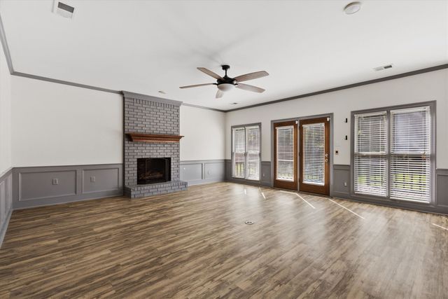3851 DAVIES MANOR DR, Bartlett, TN 38133