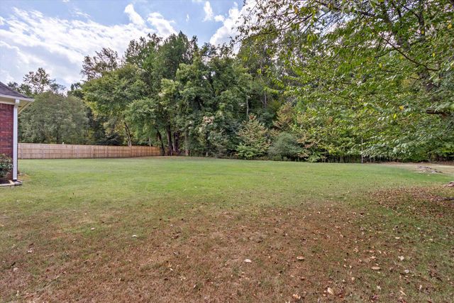 3851 DAVIES MANOR DR, Bartlett, TN 38133
