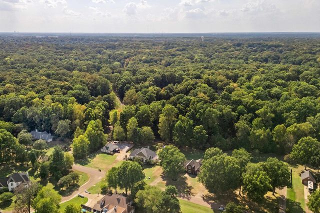 3851 DAVIES MANOR DR, Bartlett, TN 38133