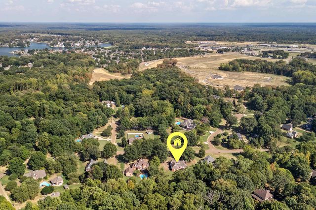 3851 DAVIES MANOR DR, Bartlett, TN 38133