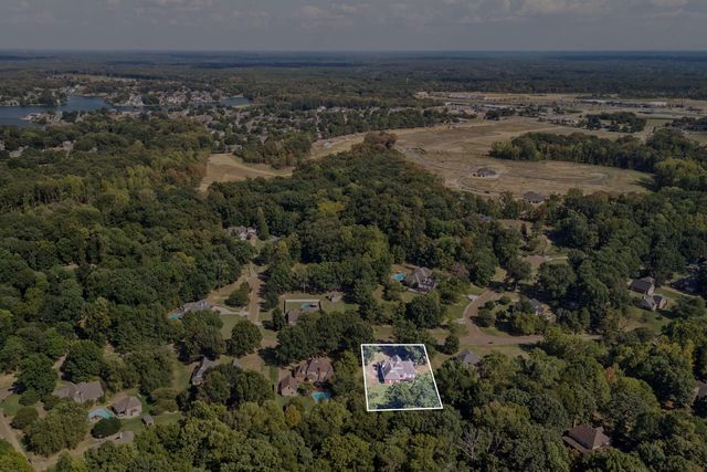 3851 DAVIES MANOR DR, Bartlett, TN 38133
