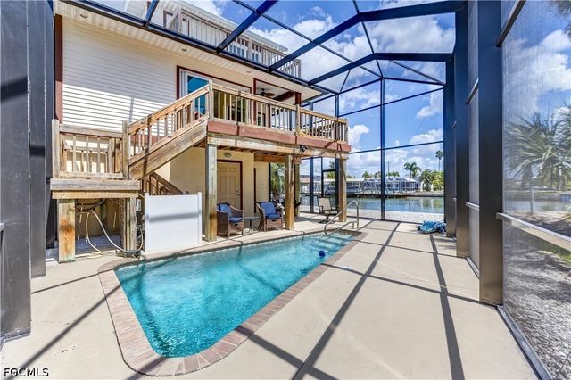 90 Ibis ST, Fort Myers Beach, FL 33931