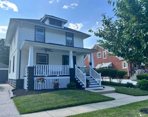 221 Borgess Avenue, Monroe, MI 48162