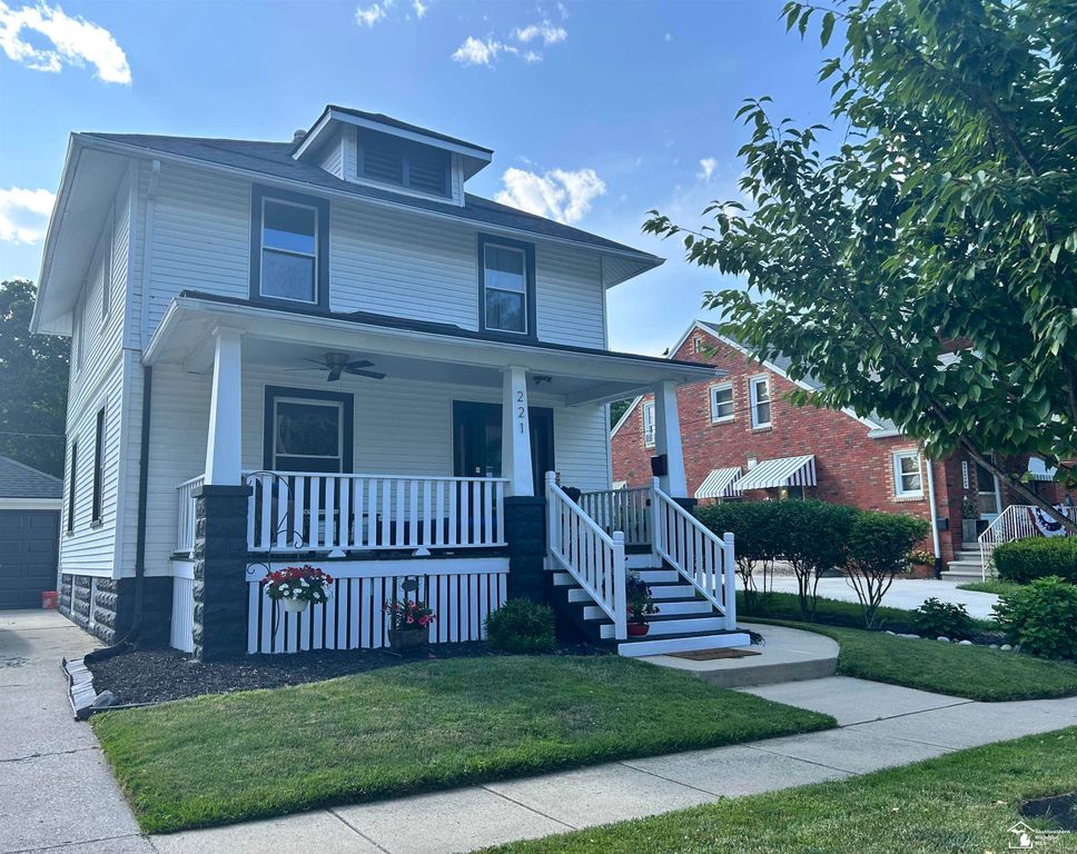 221 Borgess Avenue, Monroe, MI 48162