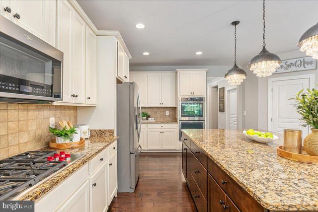 40753 GREYHOUSE PL, Leesburg, VA 20175