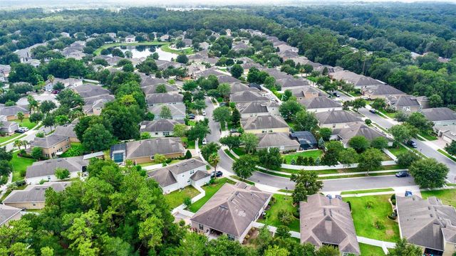 1692 BLUE GRASS BOULEVARD, Deland, FL 32724