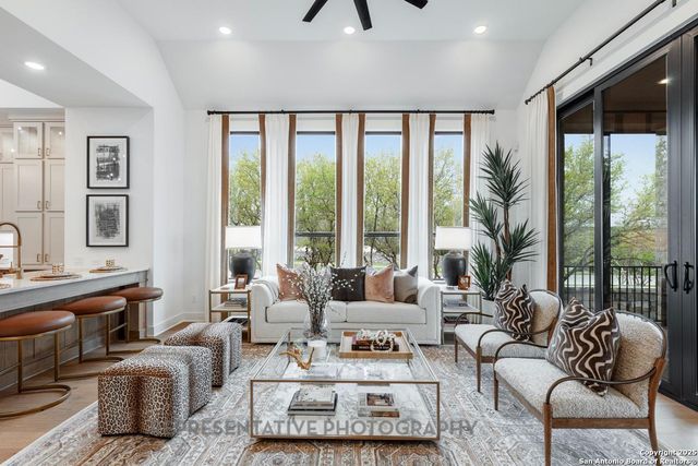 201 Barton Creek, Boerne, TX 78006